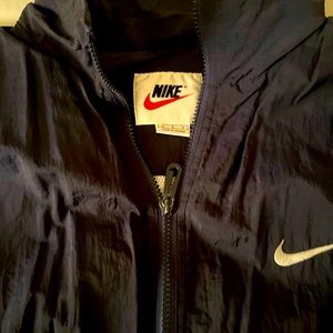 Nike light weight athletic zip up jacket